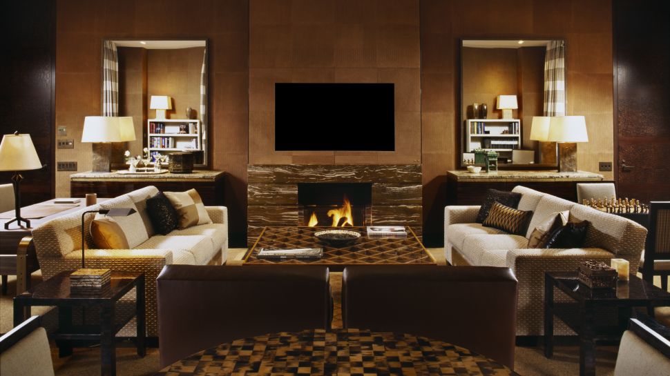 002411-01-presidential-suite-living-area-fireplace